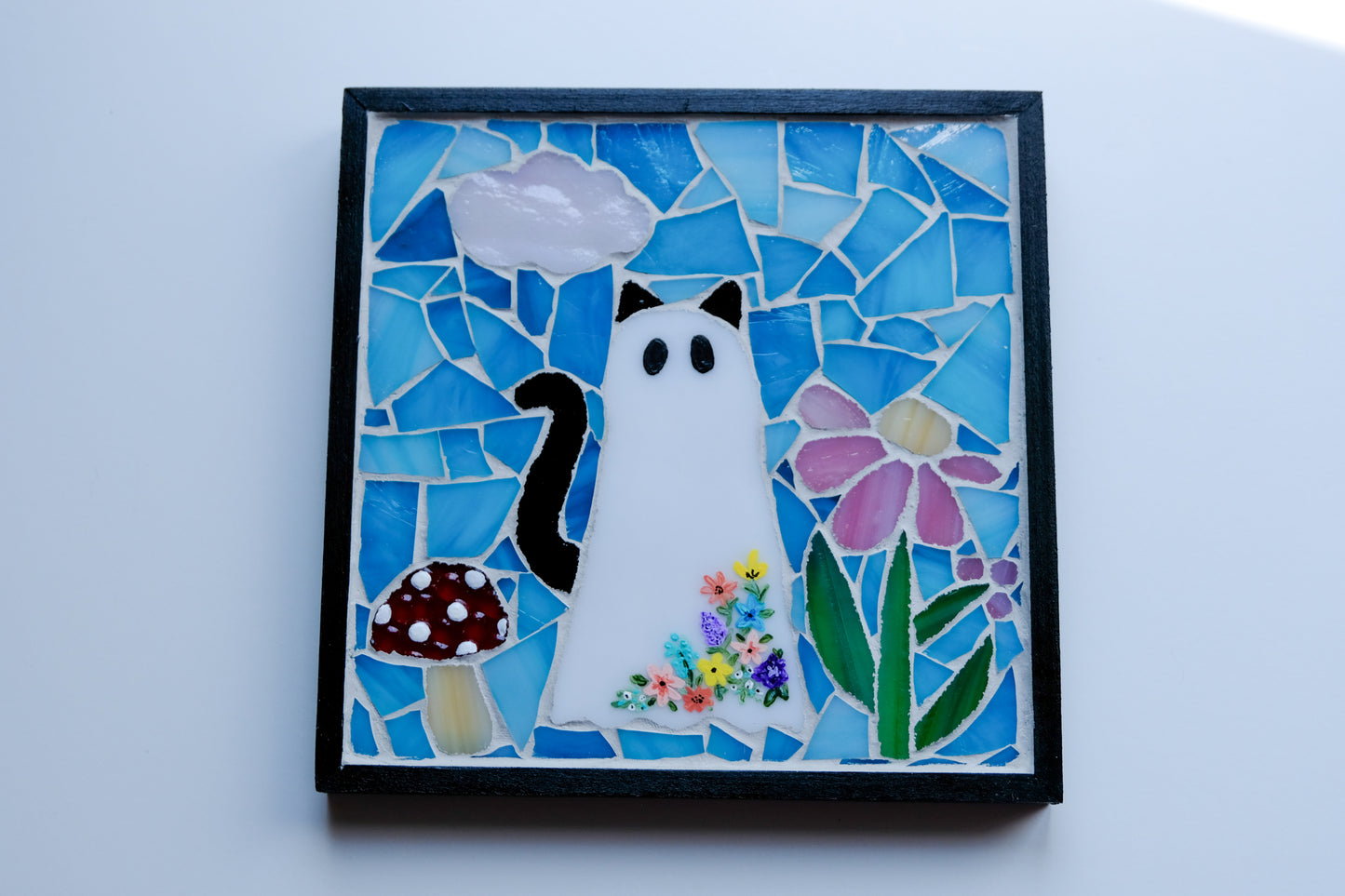 Ghost Cat Mosaic Wall Hanging Art | Stained Glass Framed Home Decor Daisies Mosaic Wall Art