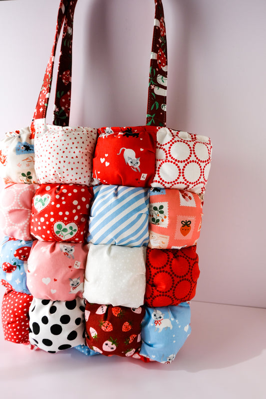 Cloud Tote Bag | Valentine Mushies Size Large